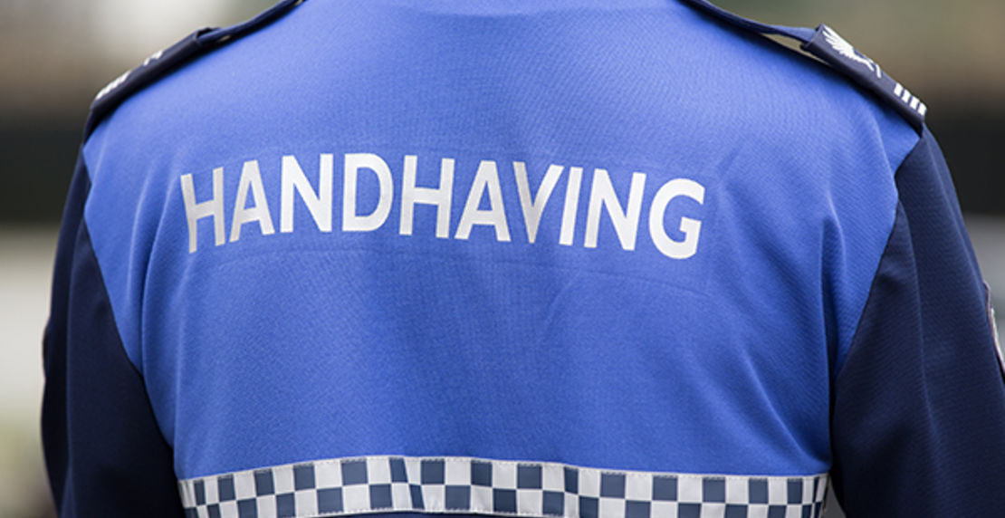 Gemeentegrens belemmert aanpak van diefstal en vandalisme bij station Hoevelaken